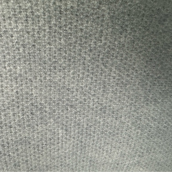 Nicole Miller Light Gray Merino Wool Sweater/ woman’s S - Picture 6 of 15